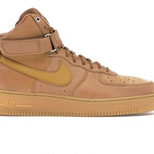 Meet your Posher, Logan